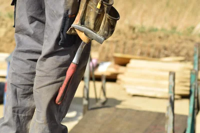 Guide ultime 2026 : bien choisir ses outils de base pour le bricolage à la maison