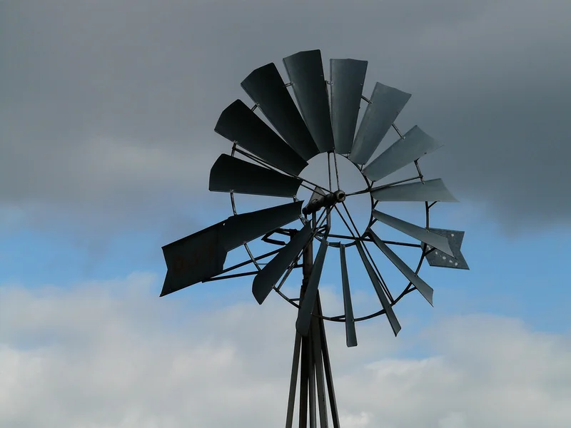 Éoliennes pour particuliers : mon erreur à 1 200 €